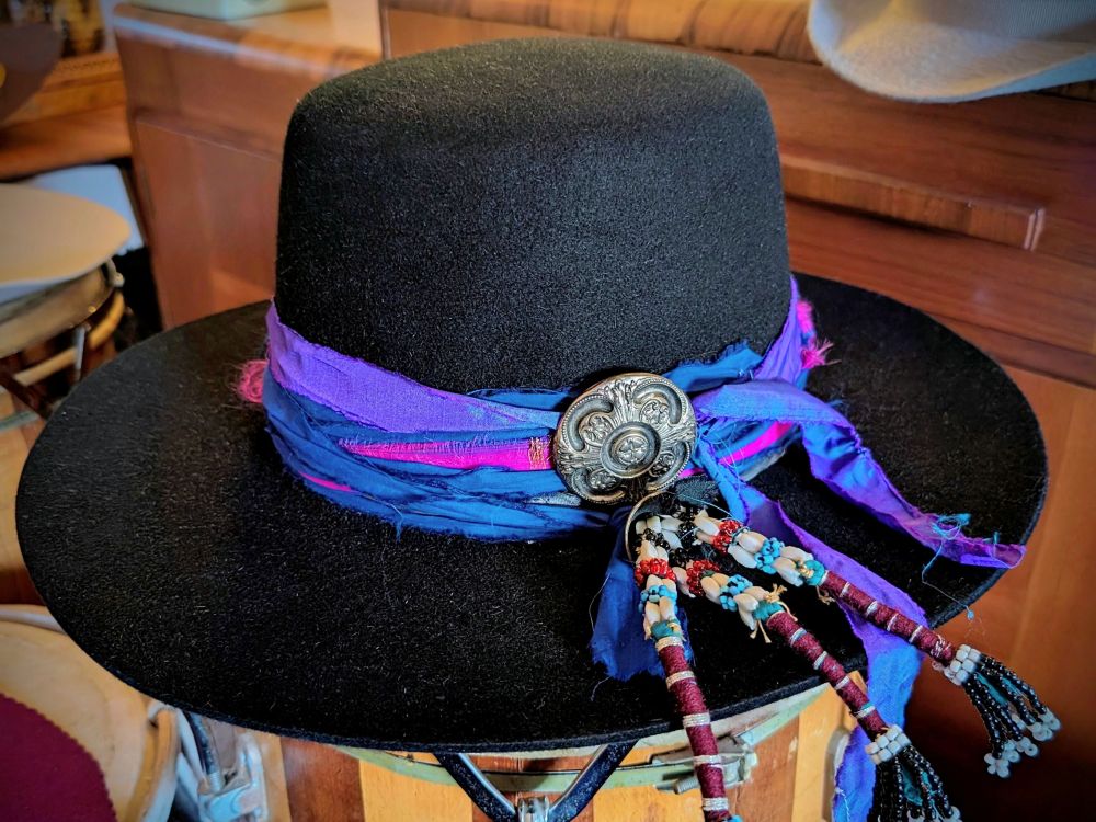 William Keel-Stocker, Hatter