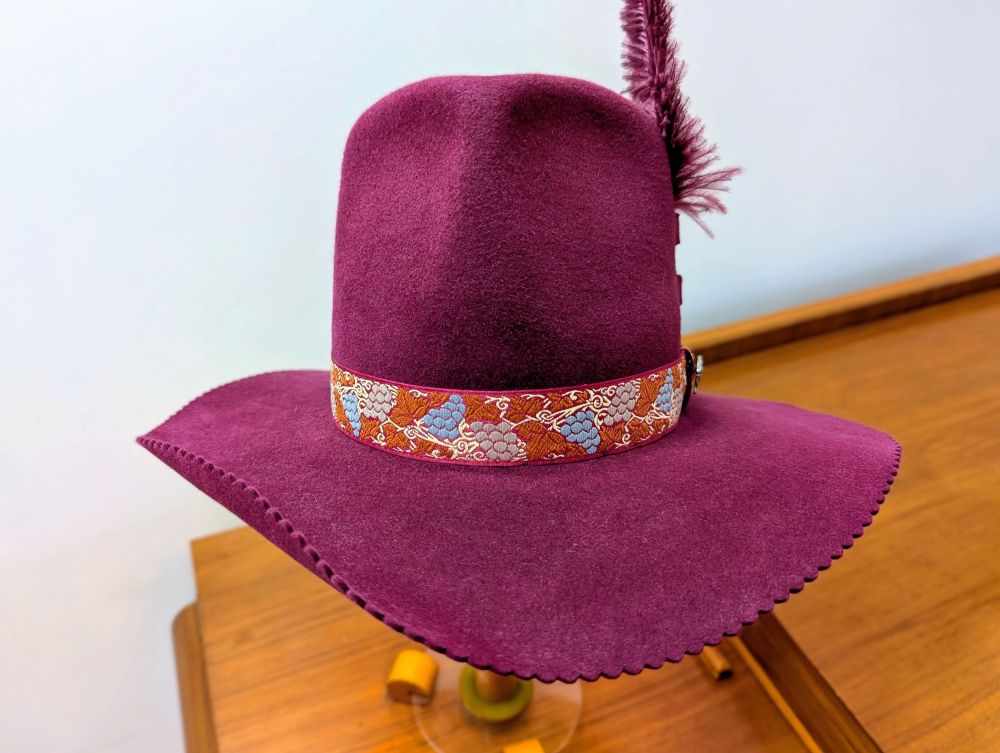 William Keel-Stocker, Hatter